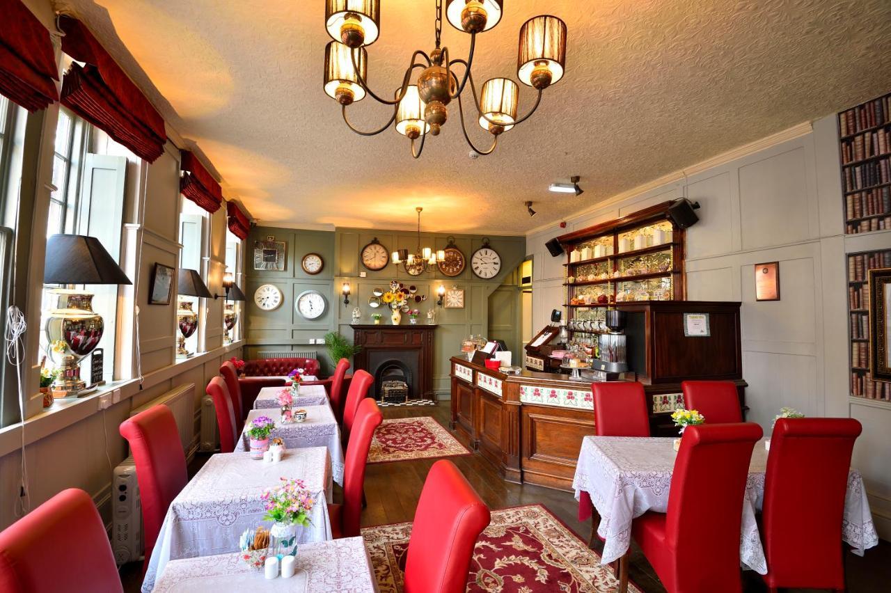 The Royal Victoria And Bull Hotel Дартфорд Экстерьер фото