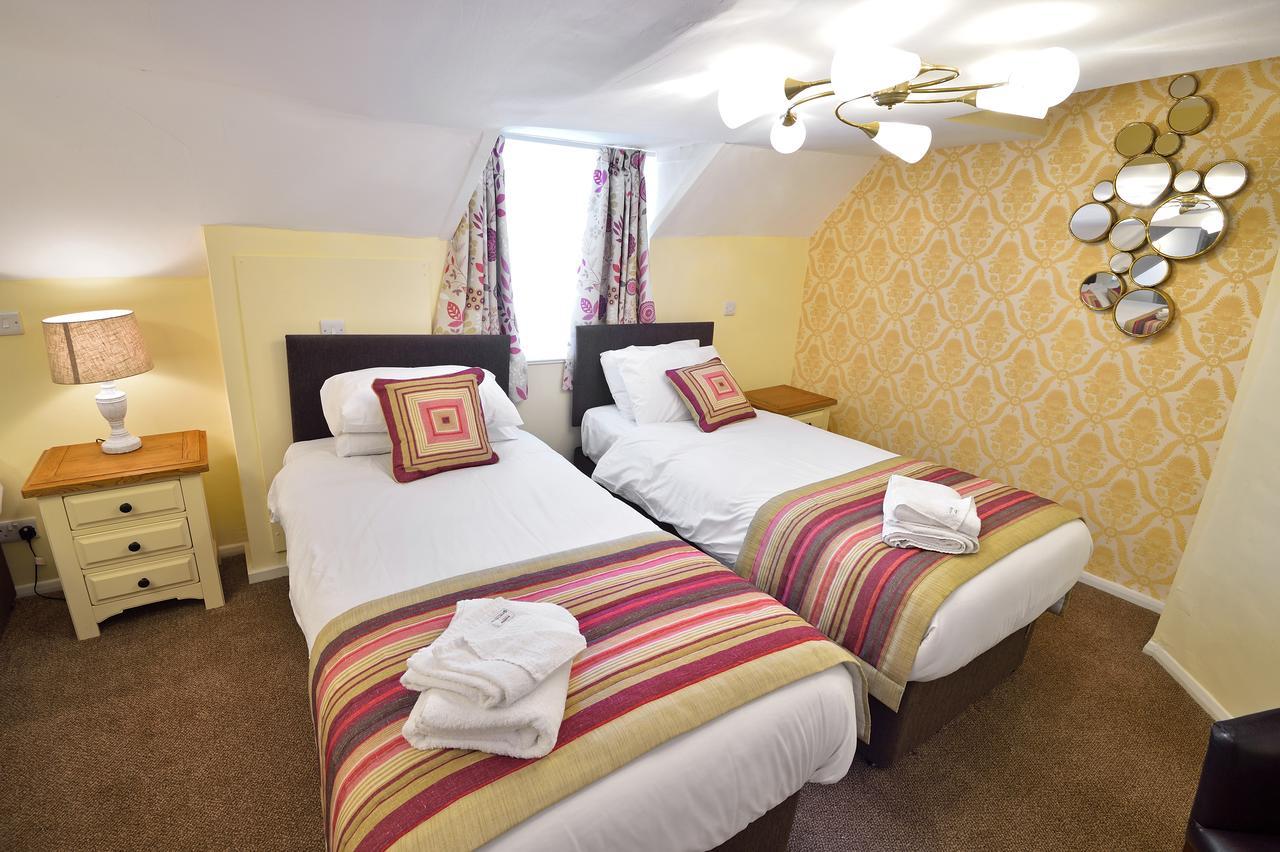 The Royal Victoria And Bull Hotel Дартфорд Экстерьер фото